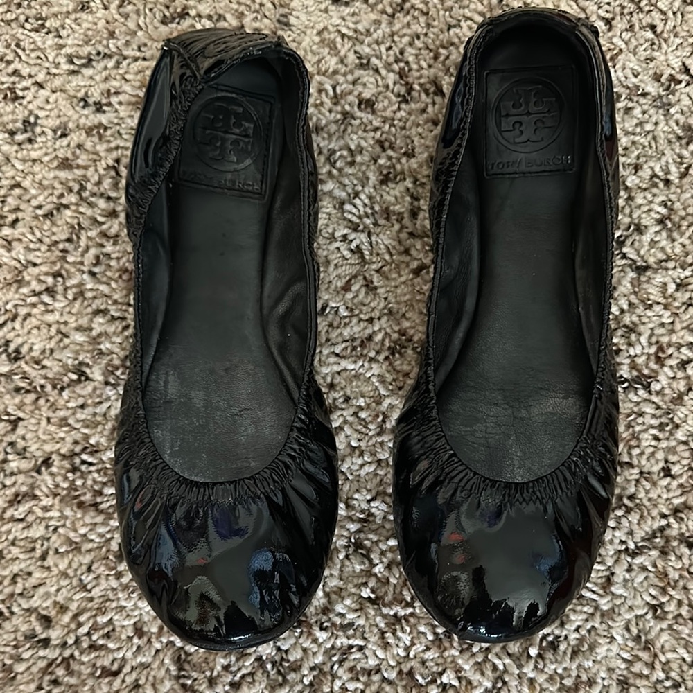 Tory Burch Shiny Black Eddie Smooth Ballet Flats Sz 9